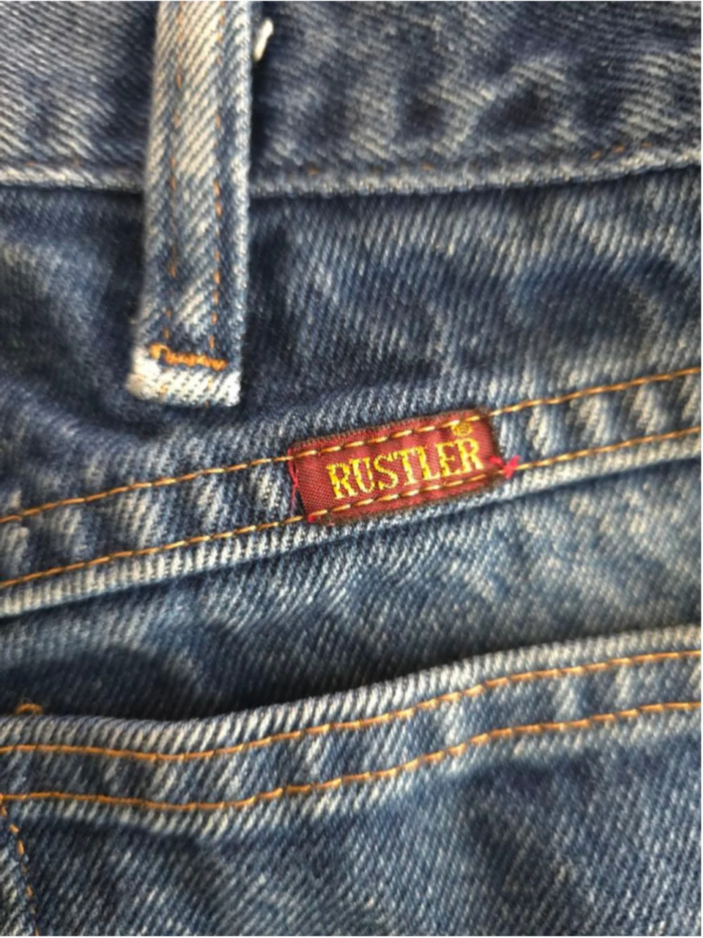 Vintage 90s Men's Rustler Blue Straight Jeans Size 34x32 Grunge Casual